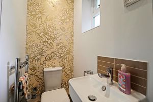 Photo 35- click for photo gallery